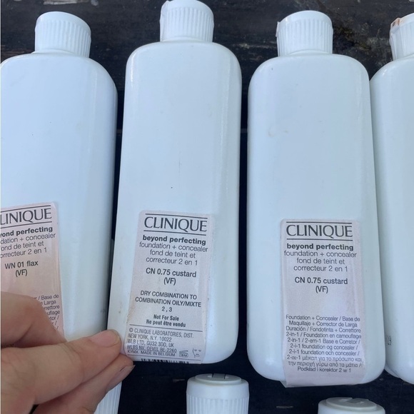 Clinique foundation BEYOND PERFECTING CONCEALER FLAX BUTTERMILK ALABASTER IVORY - Picture 2 of 2